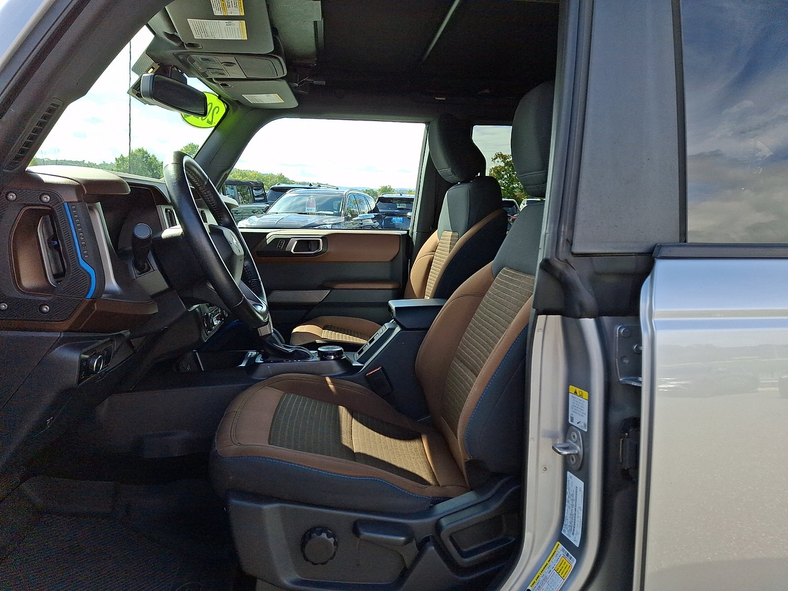 Certified 2023 Ford Bronco Outer Banks AWD/4WD image 14