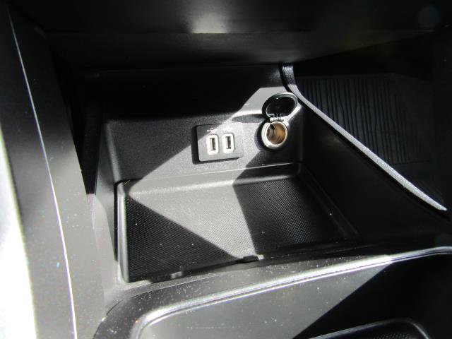 Certified 2019 Ford Fusion SE w/ Equipment Group 151A image 25