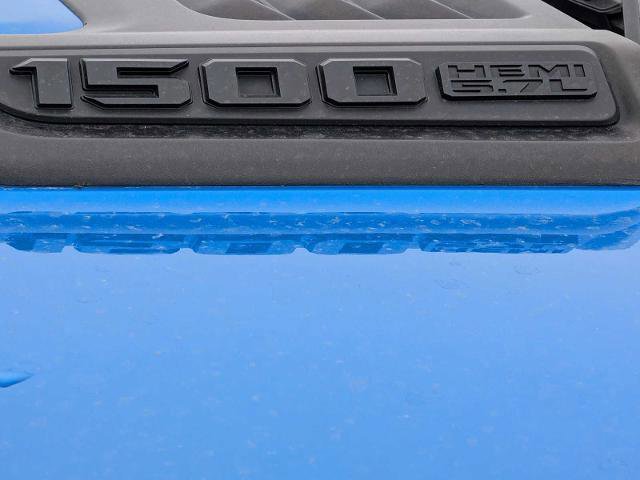 Used 2022 RAM 1500 Rebel w/ Night Edition image 12