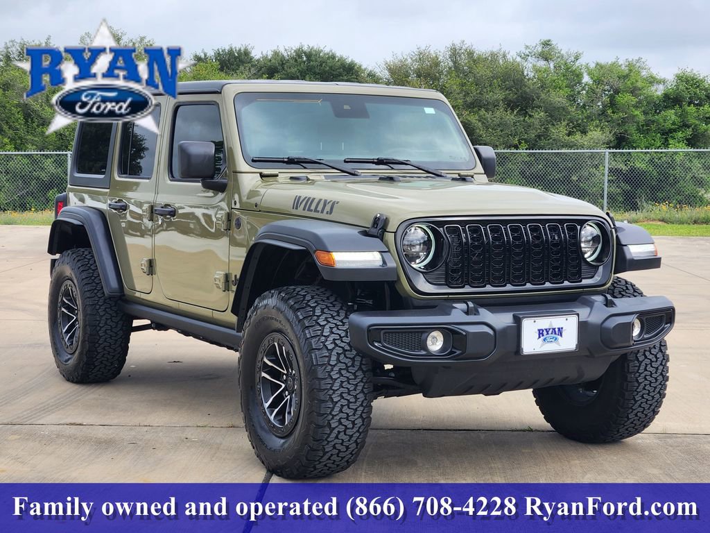 Used 2025 Jeep Wrangler Unlimited Sport AWD/4WD image 2