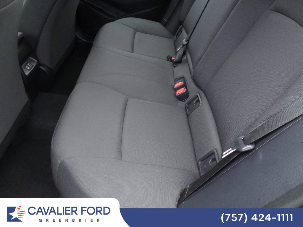 Used 2024 Toyota Corolla LE FWD image 7