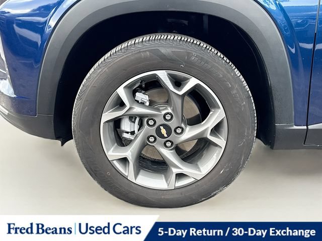 Used 2024 Chevrolet Trax LT w/ Driver Confidence Package FWD image 33
