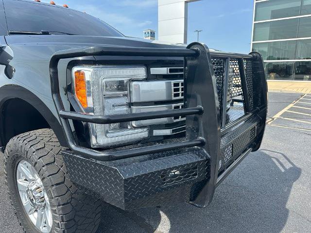 Certified 2019 Ford F250 Platinum w/ Platinum Ultimate Package AWD/4WD image 30