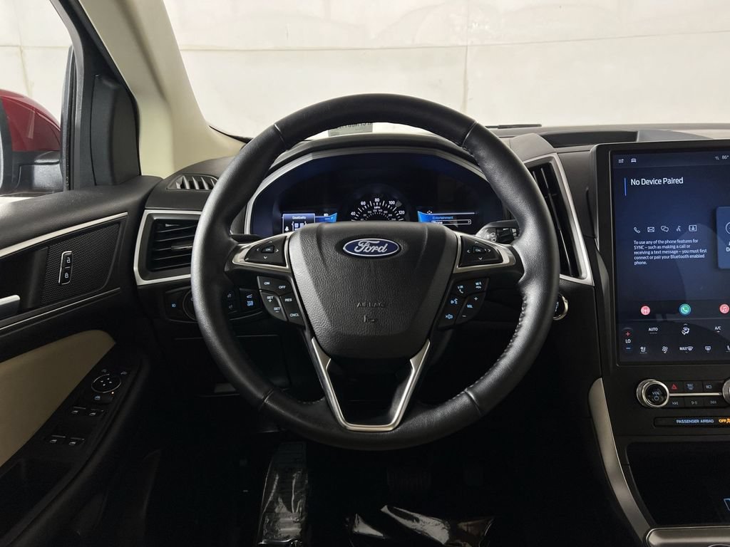 Certified 2022 Ford Edge SEL w/ Convenience Package AWD/4WD image 16