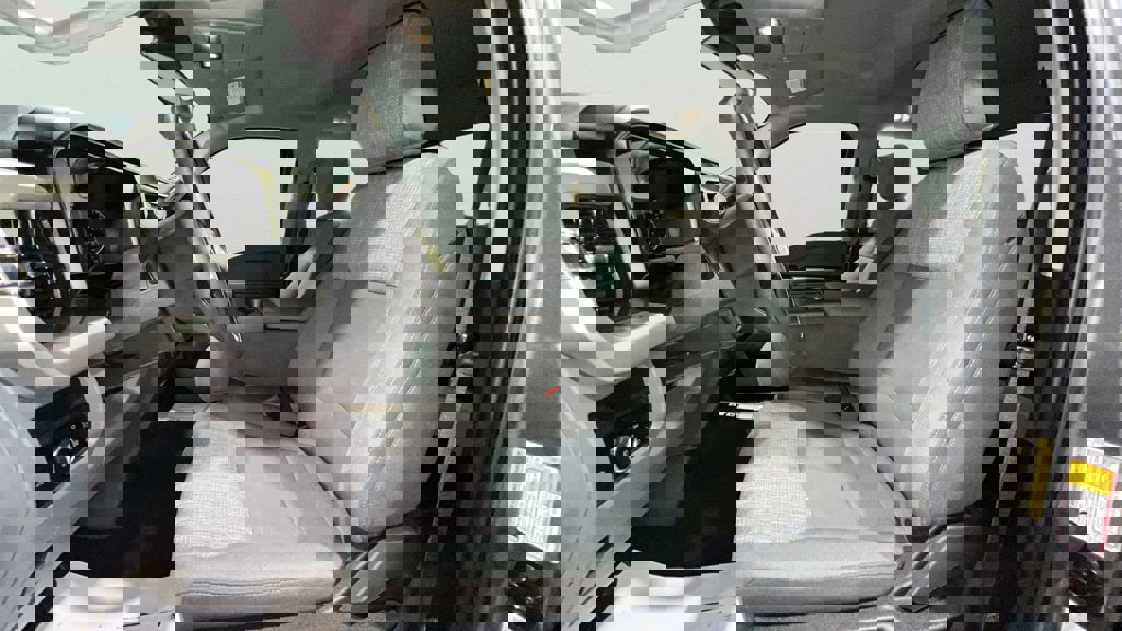 Certified 2025 Ford F250 XLT image 15