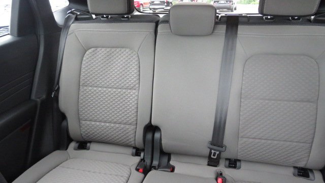 Certified 2022 Ford Escape SE w/ Cold Weather Package image 12