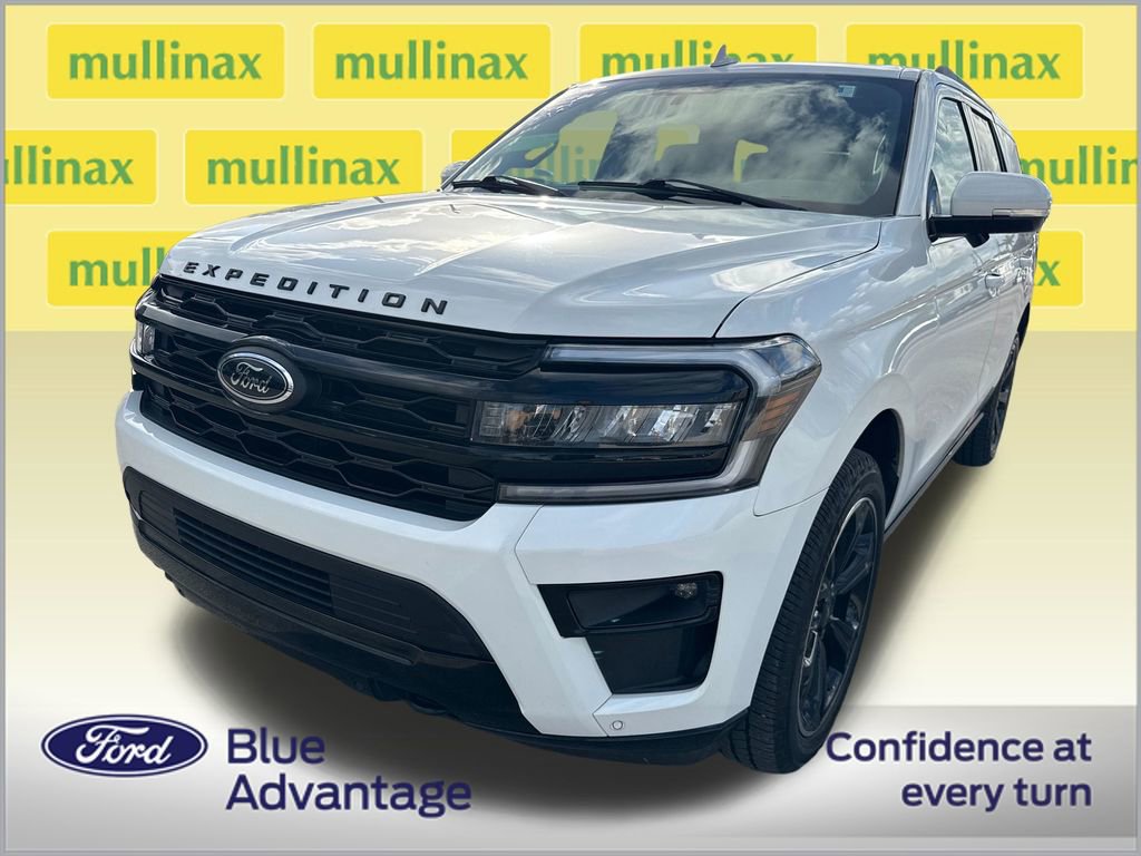 Certified 2023 Ford Expedition Limited image 11