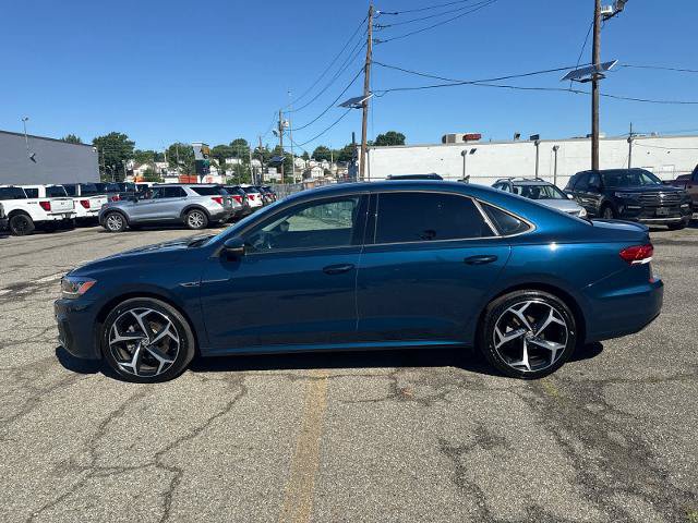 Used 2020 Volkswagen Passat 2.0T R-Line FWD image 3