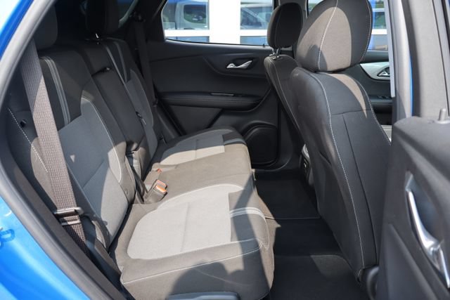 Used 2025 Chevrolet Blazer LT AWD/4WD image 30