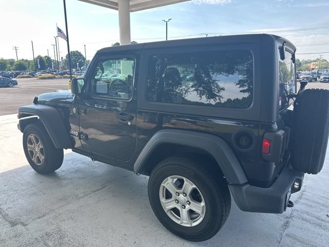 Used 2020 Jeep Wrangler Sport AWD/4WD image 4