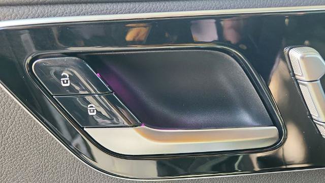 Used 2026 Mercedes-Benz C 300 Sedan image 22