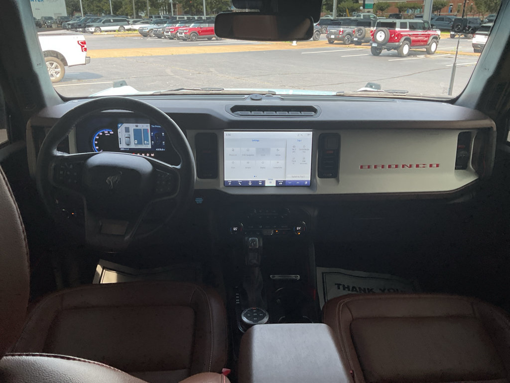 Certified 2023 Ford Bronco Heritage Edition AWD/4WD image 11