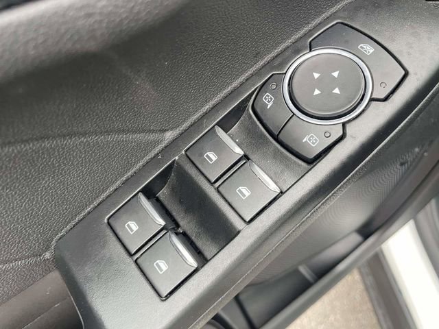 Certified 2025 Ford Escape ST-Line image 15