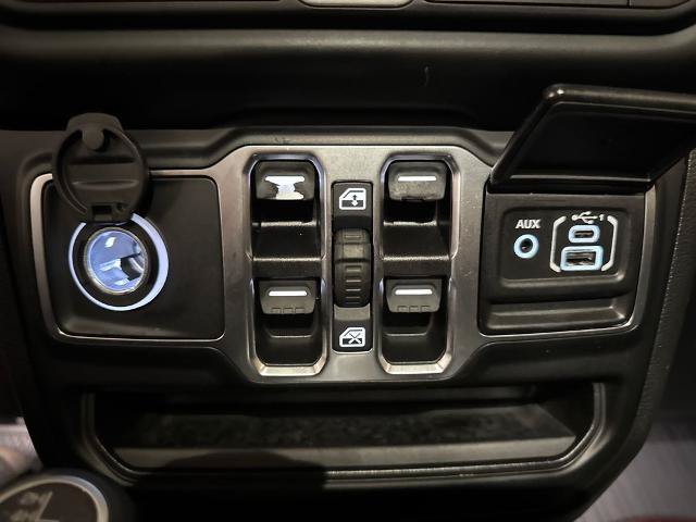 Used 2022 Jeep Wrangler Unlimited Sport AWD/4WD image 28