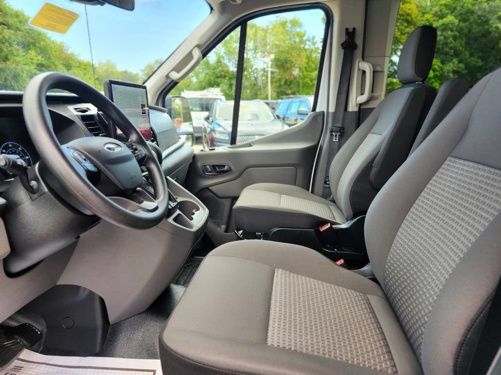 Certified 2025 Ford Transit 350 XLT RWD image 18