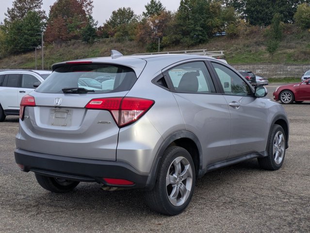 Used 2018 Honda HR-V LX image 5