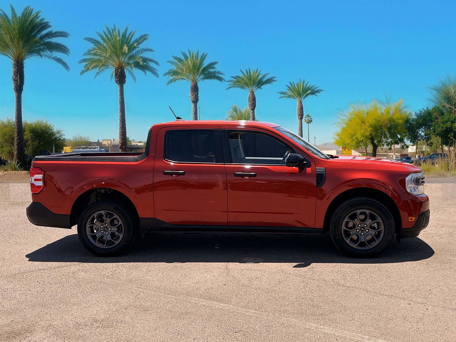 Certified 2024 Ford Maverick XLT w/ XLT Luxury Package AWD/4WD image 6