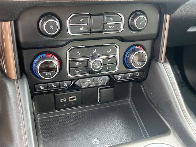 Used 2021 Chevrolet Tahoe High Country image 12