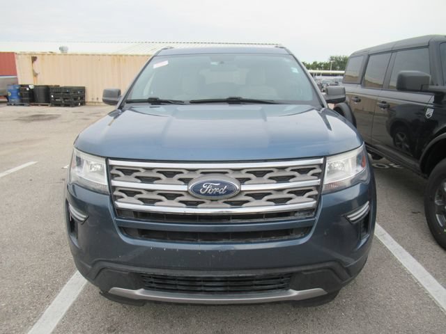 Certified 2018 Ford Explorer XLT FWD image 2
