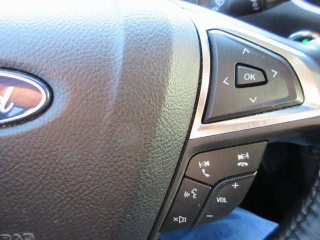 Certified 2022 Ford Edge SEL w/ Convenience Package AWD/4WD image 14