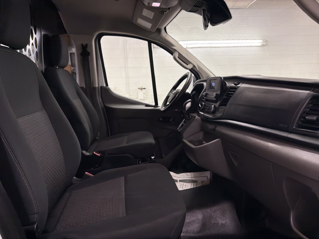 Certified 2025 Ford Transit 250 Low Roof w/ Exterior Upgrade Package RWD image 29