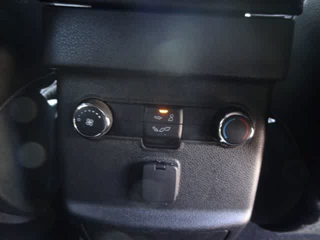Certified 2018 Ford Explorer XLT w/ Equipment Group 202A FWD image 14