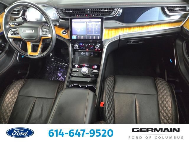 Used 2022 Jeep Grand Cherokee Summit AWD/4WD image 31