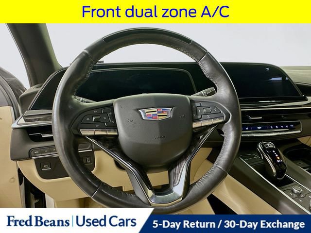Used 2023 Cadillac Escalade Premium Luxury image 14