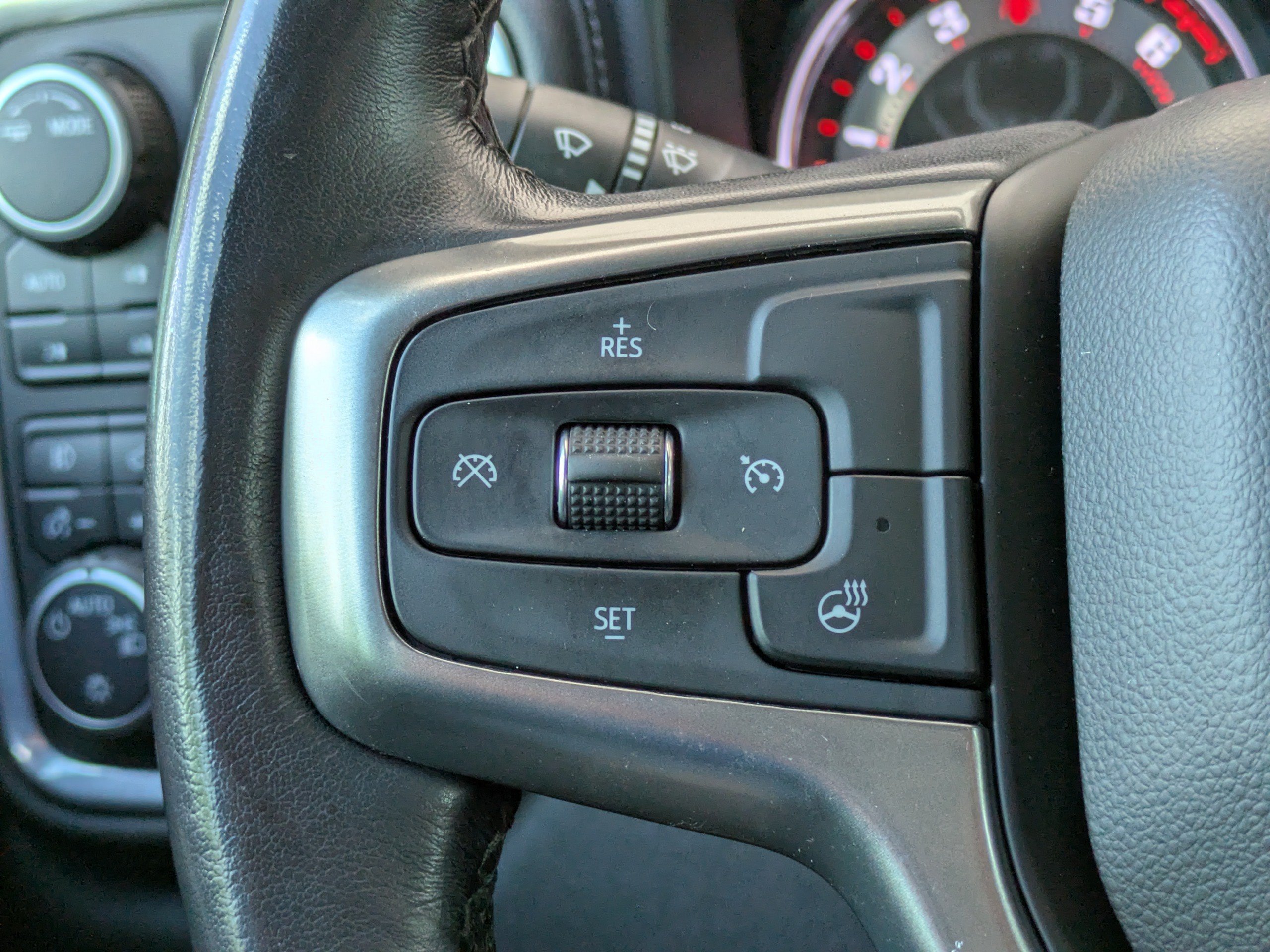 Used 2021 Chevrolet Silverado 1500 RST AWD/4WD image 27