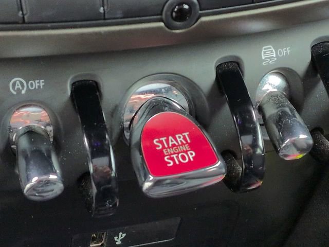 Used 2022 MINI Cooper Countryman S w/ Boardwalk Edition image 32