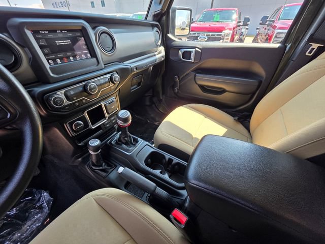 Used 2022 Jeep Wrangler Unlimited Sport AWD/4WD image 25