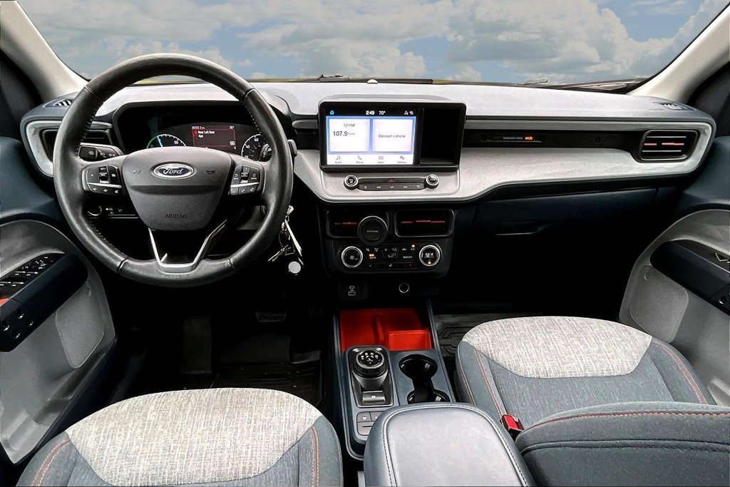 Certified 2022 Ford Maverick XLT w/ XLT Luxury Package FWD image 9