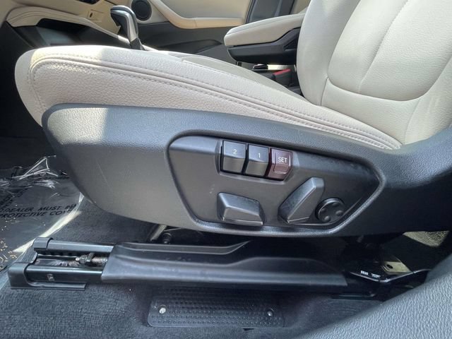 Used 2019 BMW X1 xDrive28i w/ Convenience Package AWD/4WD image 12