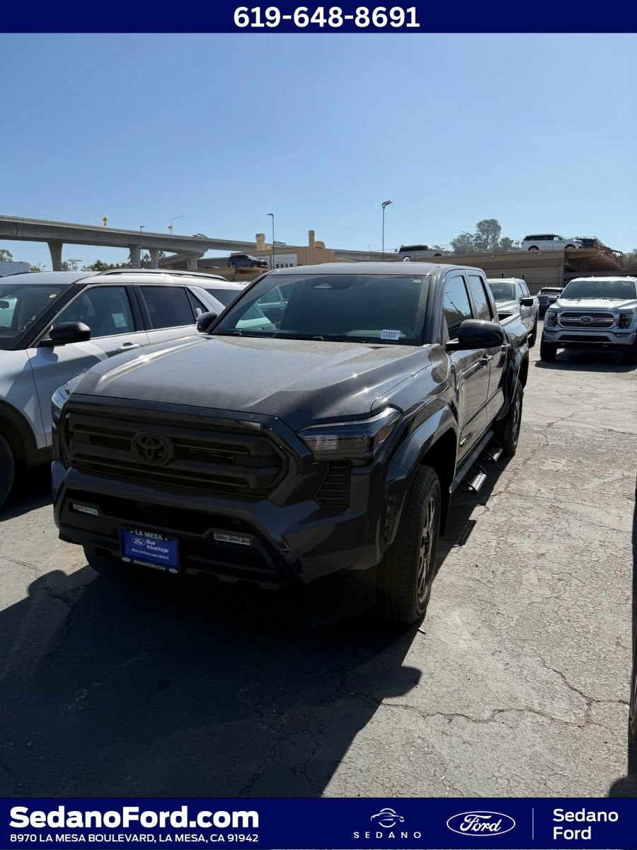 Used 2024 Toyota Tacoma SR5 AWD/4WD image 1