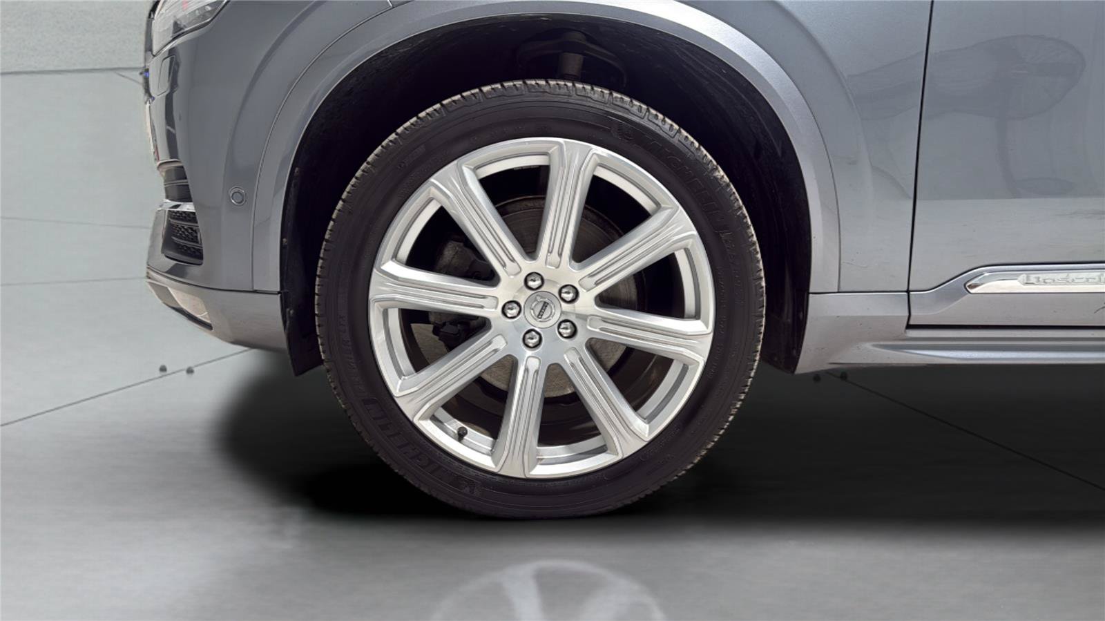 Used 2019 Volvo XC90 T6 Inscription w/ Luxury Package AWD/4WD image 31