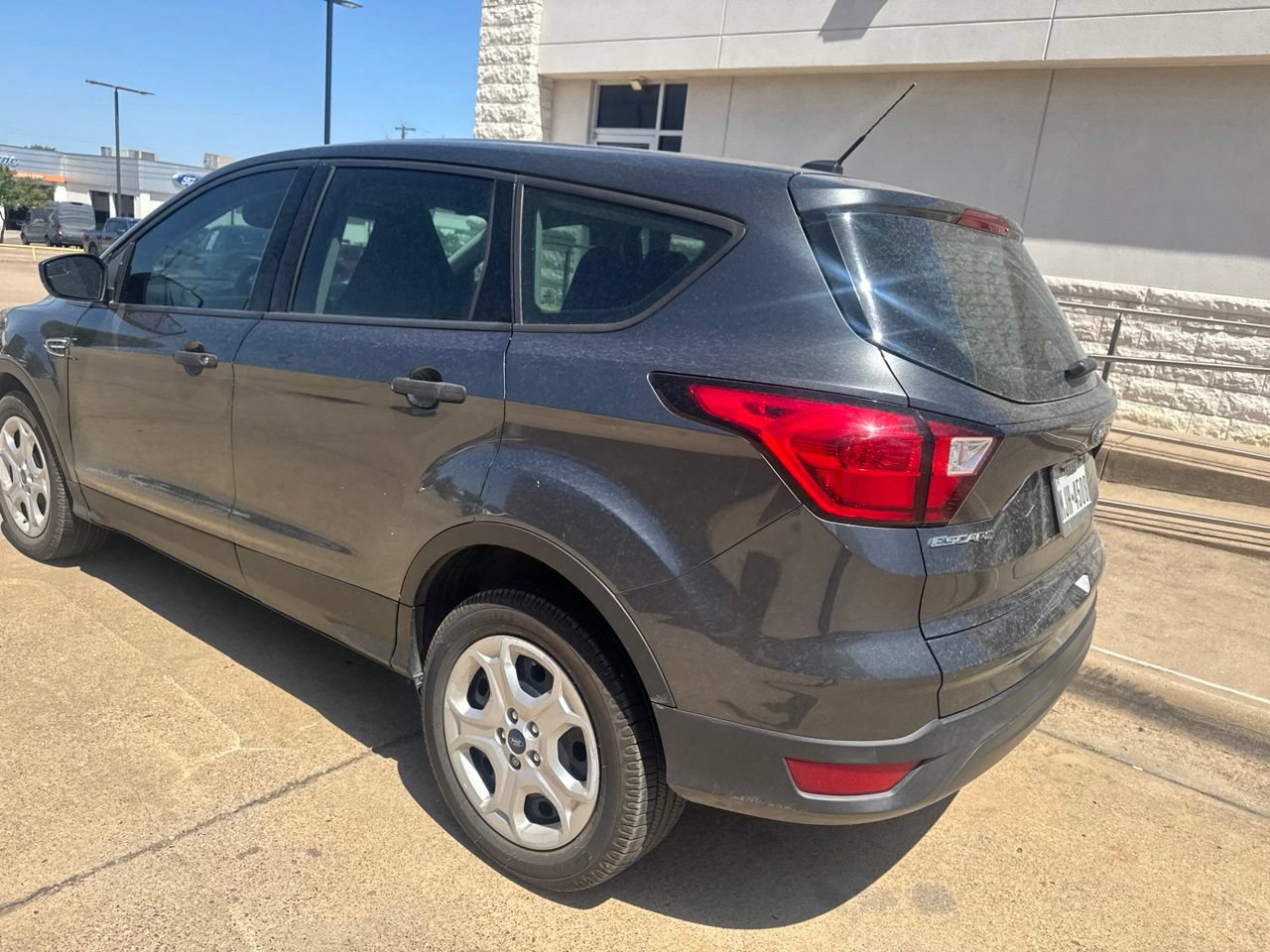 Certified 2019 Ford Escape S FWD image 6