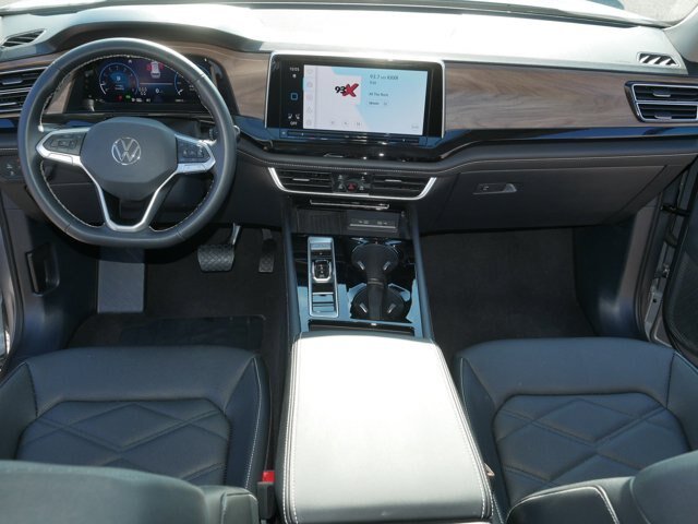 Used 2026 Volkswagen Atlas SE AWD/4WD image 22
