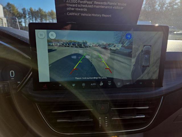 Certified 2025 Ford Escape PHEV w/ PHEV Premium Package image 18