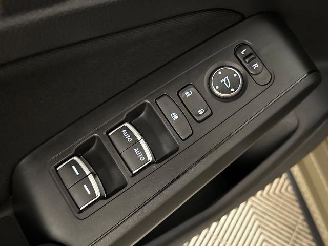 Used 2025 Honda Civic Sport image 15