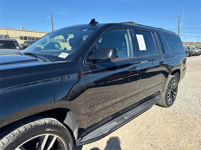 Used 2020 Chevrolet Suburban Premier image 13