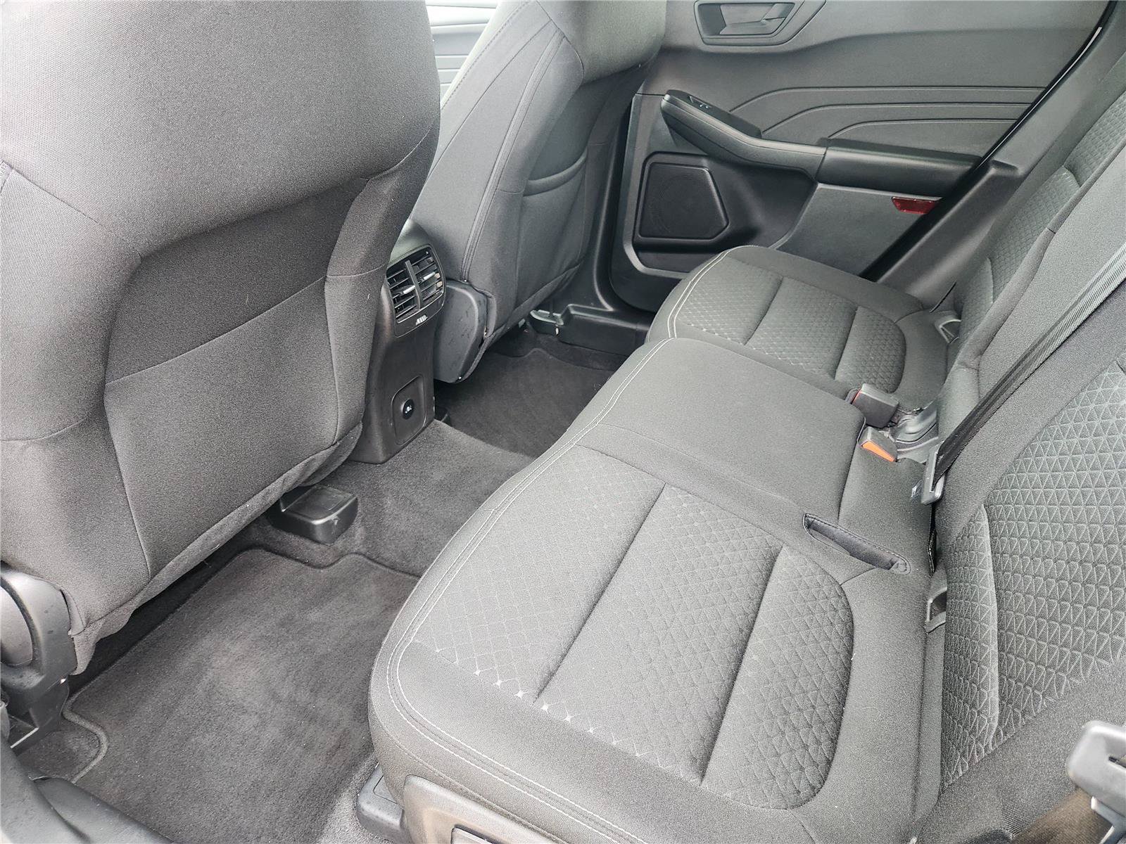 Certified 2025 Ford Escape Active FWD image 32