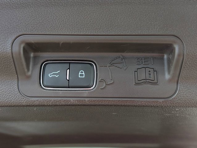 Certified 2022 Ford Explorer King Ranch AWD/4WD image 23