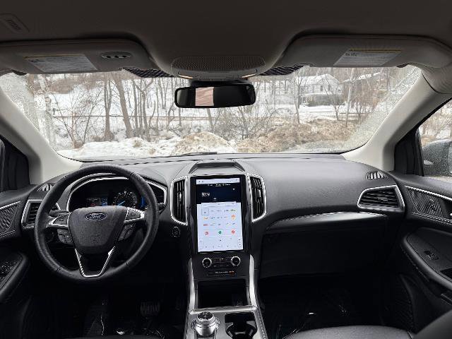 Certified 2022 Ford Edge SEL w/ Convenience Package image 9