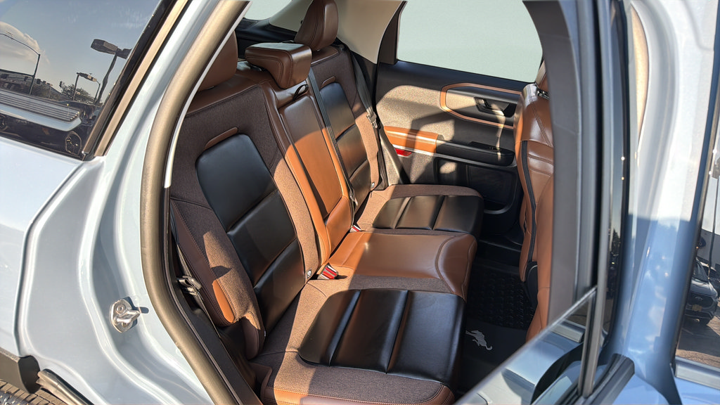 Certified 2025 Ford Bronco Sport Outer Banks w/ Outer Banks Tech Package+ AWD/4WD image 20