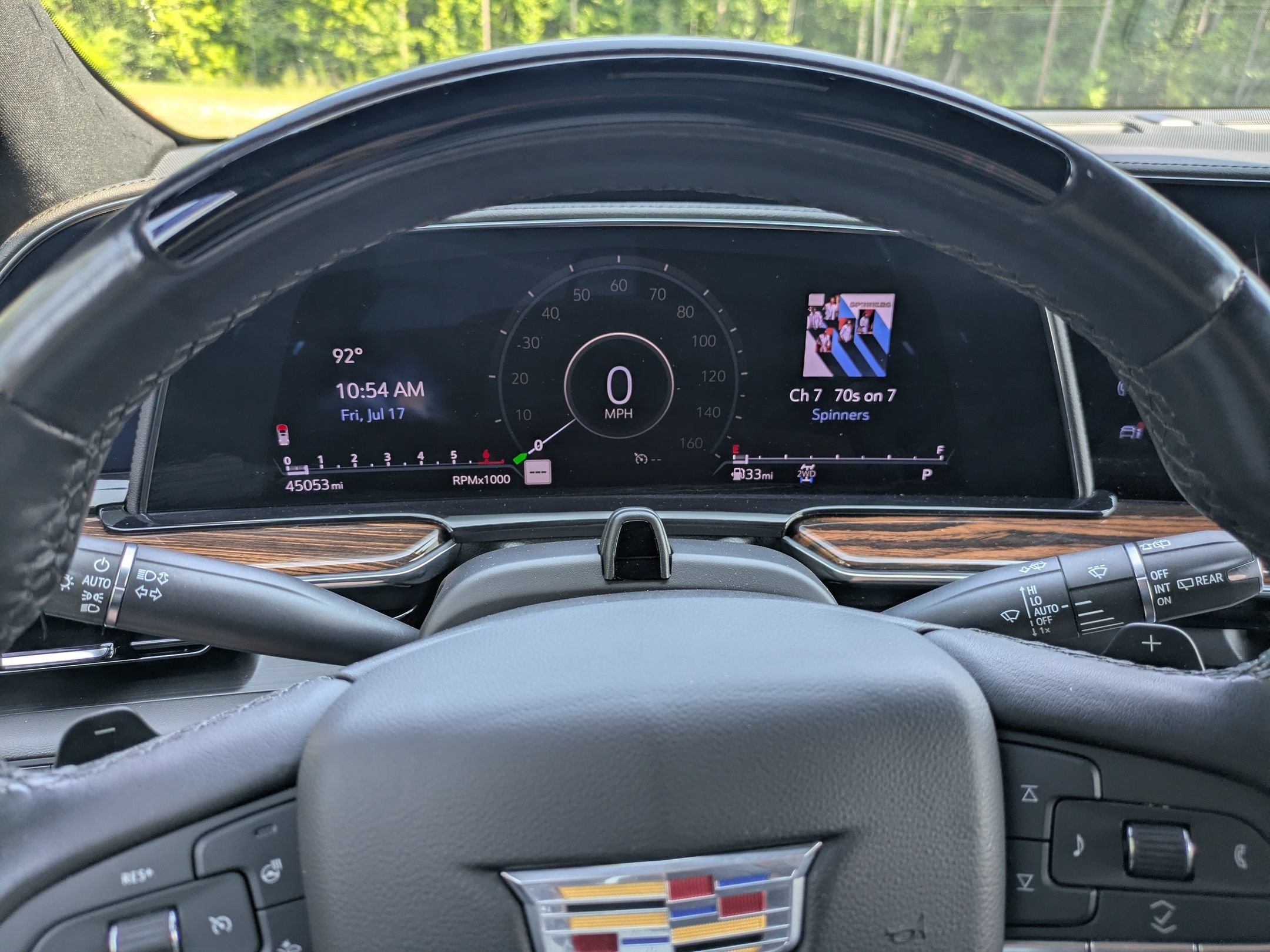 Used 2023 Cadillac Escalade Premium Luxury AWD/4WD image 19