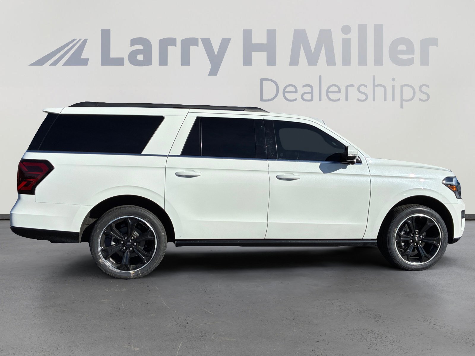 Certified 2022 Ford Expedition Max Limited image 6