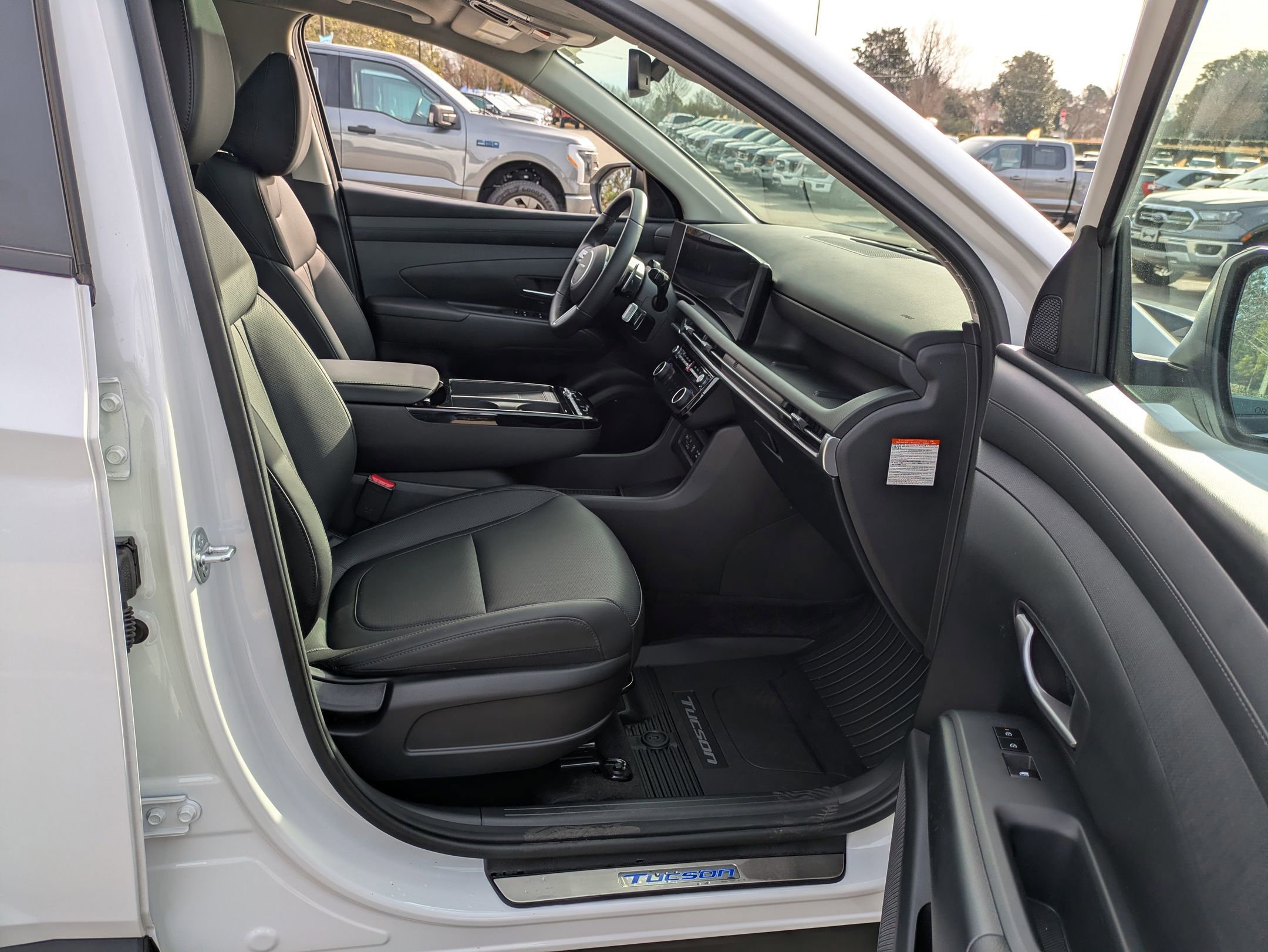 Used 2025 Hyundai Tucson SEL image 38