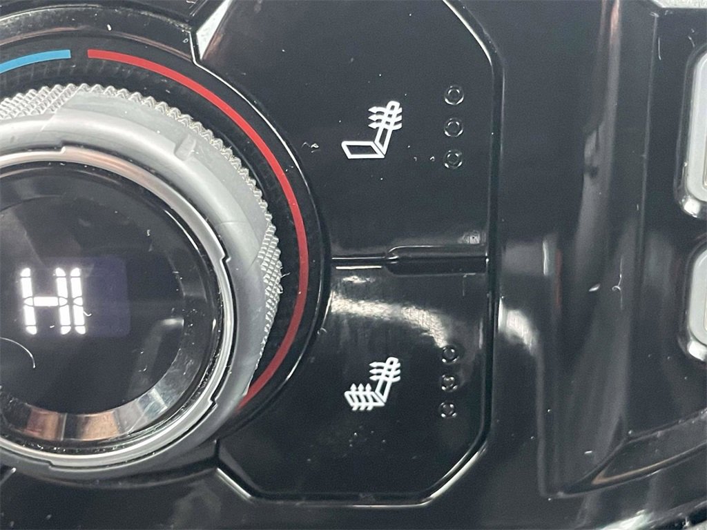 Used 2024 Chevrolet Silverado 1500 LT Trail Boss w/ LT Trail Boss Premium Package image 19