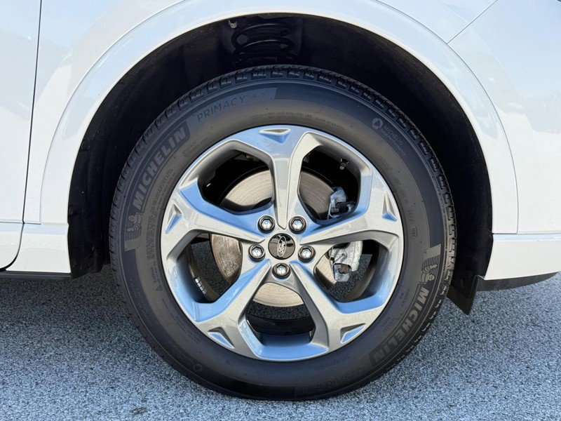 Certified 2024 Ford Escape ST-Line w/ Tech Pack #1 AWD/4WD image 13