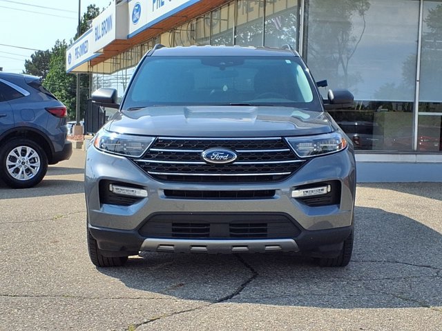 Certified 2024 Ford Explorer XLT w/ Equipment Group 202A AWD/4WD image 27